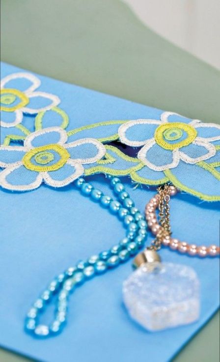 Cutwork Jewellery Envelope